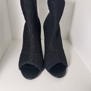 Elegant Black Women's Shoes